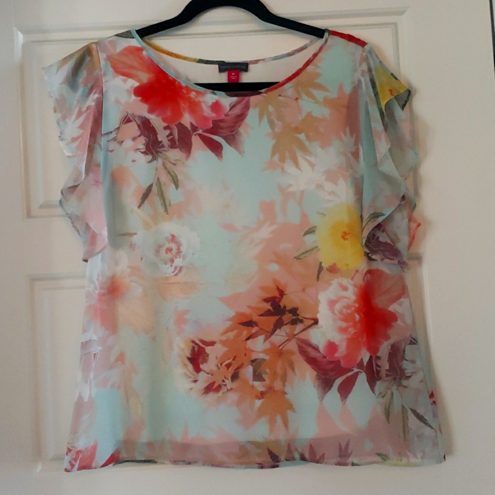 Vince Camuto top